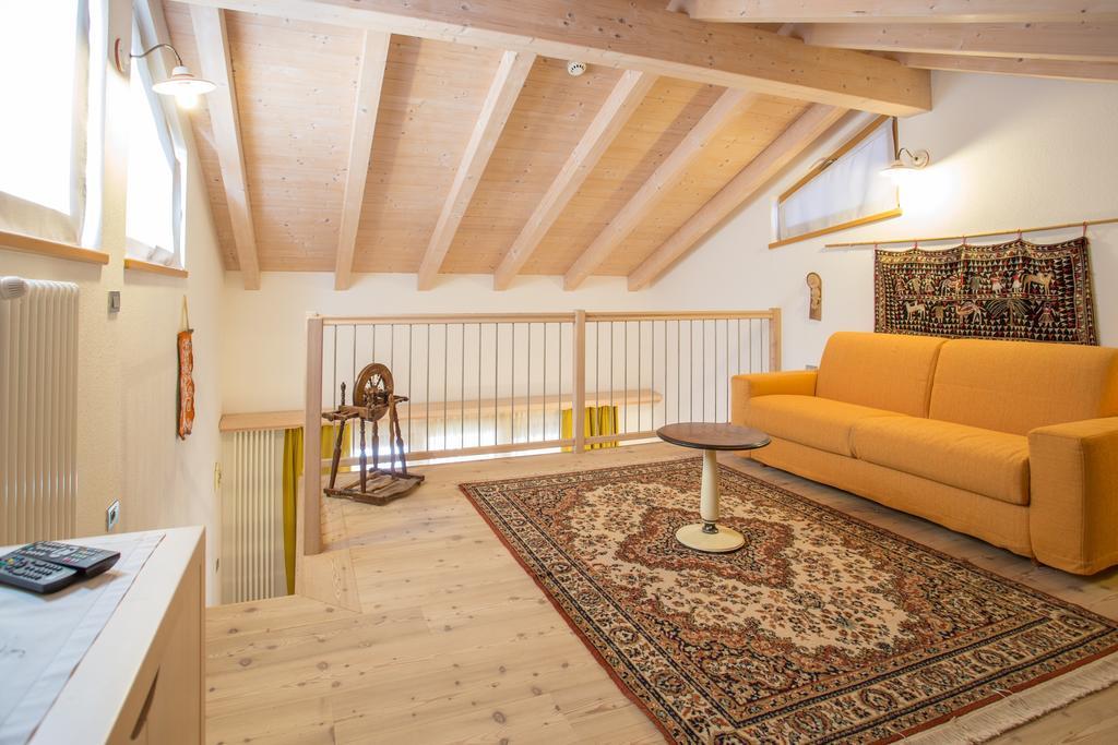 Castelir Suite Hotel Panchia Cameră foto